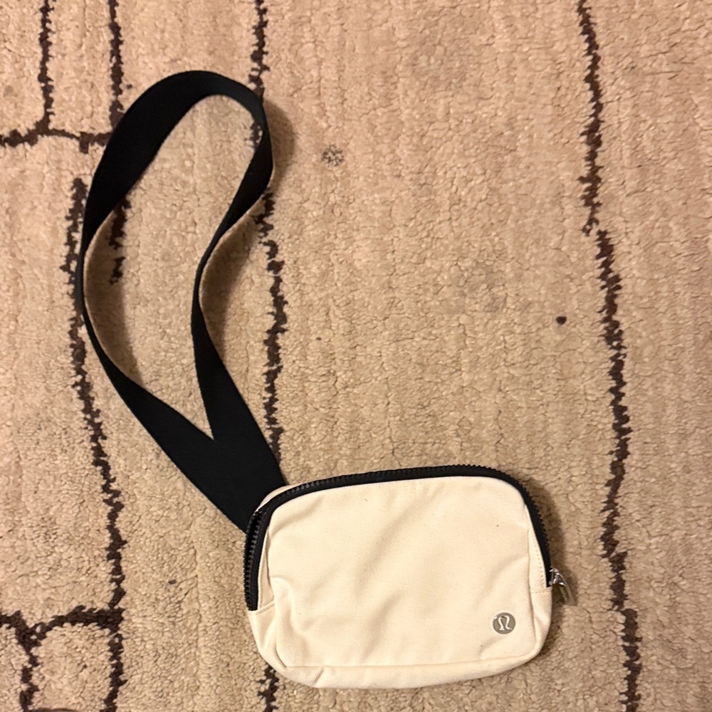 lululemon athletica Cream and Black Belt Bag